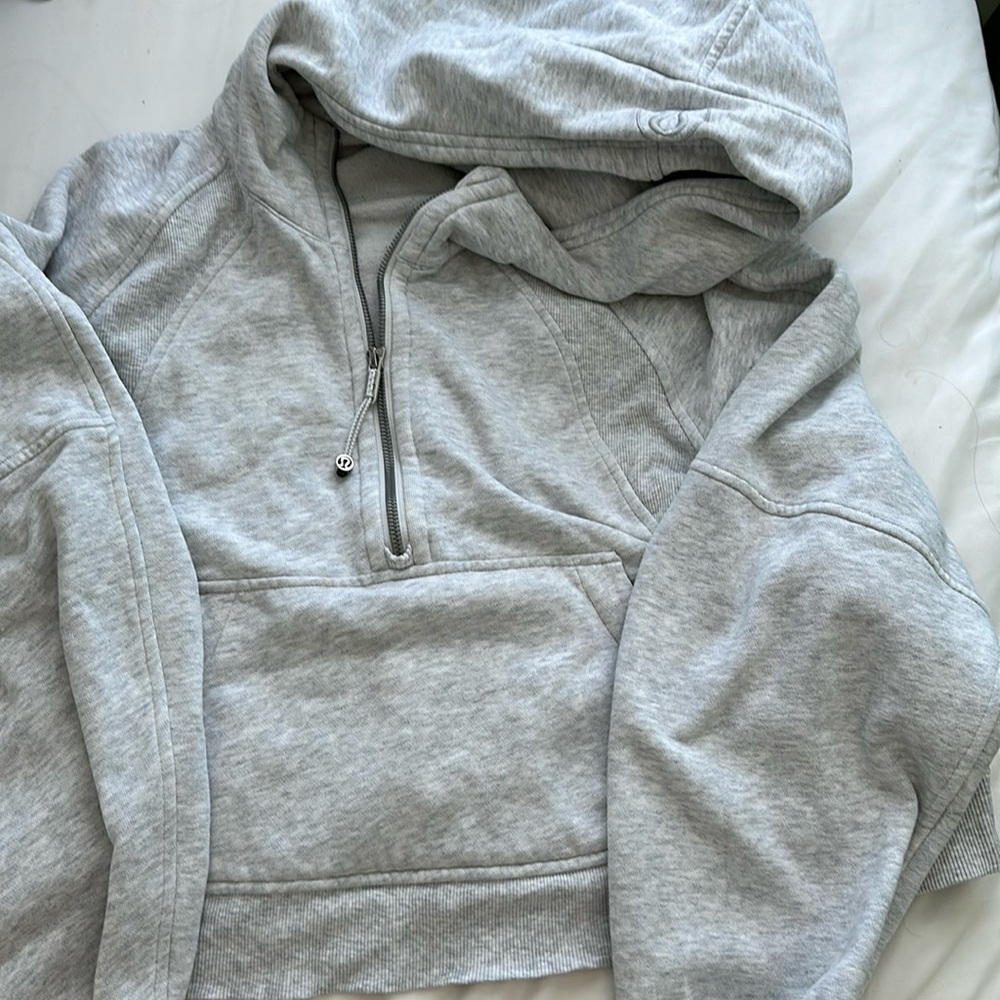 Lululemon Scuba Cropped Half Zip